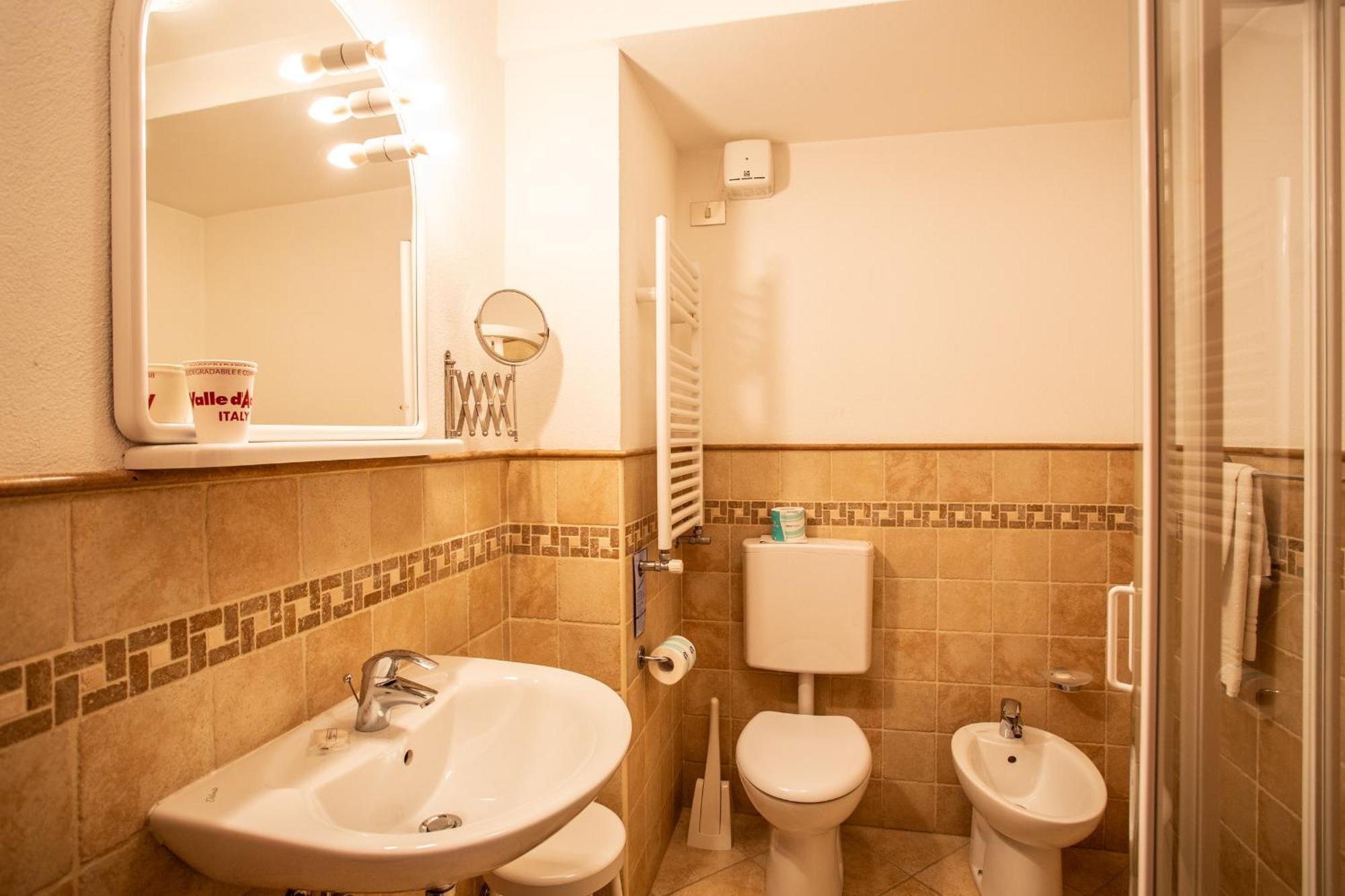 Hotel Bijou Valtournenche Zewnętrze zdjęcie